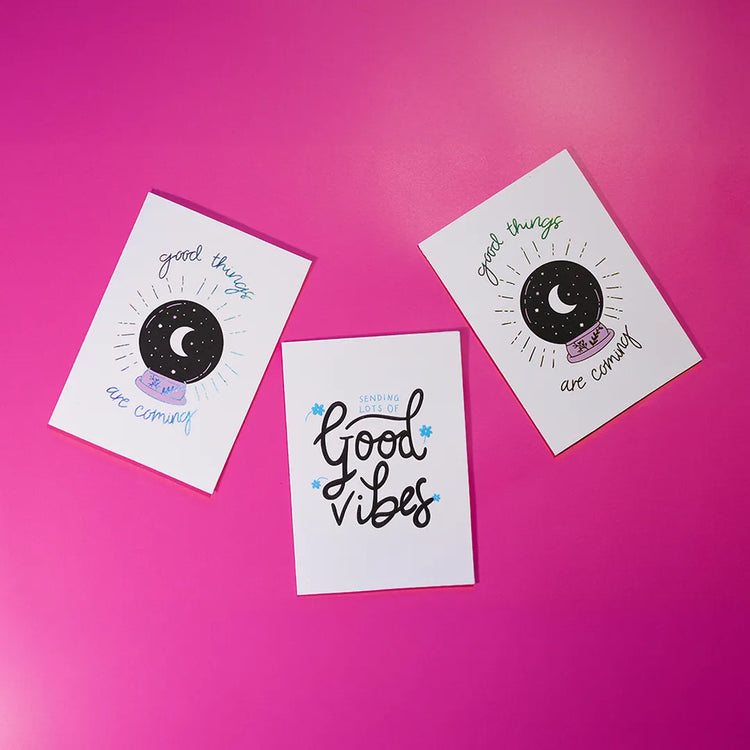 Good Things Are Coming Card (Silver Holographic)